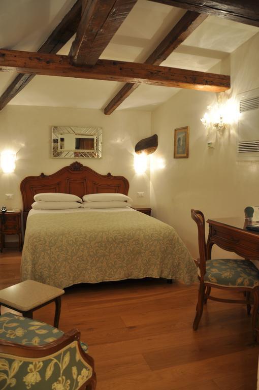 Double or Twin Room,212497217:JPEG